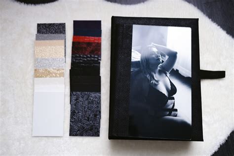 Can You Print Boudoir Photos on Shutterfly? Exploring the Art of Intimate Photography and Printing Options